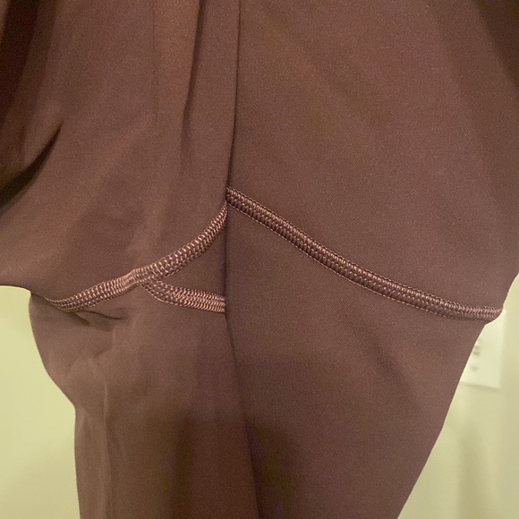 Lulu aligns don’t think my daughter ever wore - Picture 3 of 4